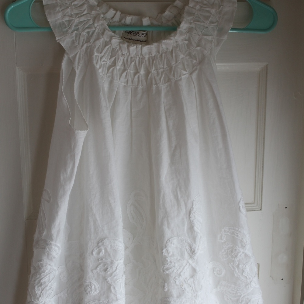 White Tank with Detail